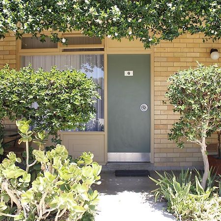 Mid City Motor Inn Queanbeyan Εξωτερικό φωτογραφία
