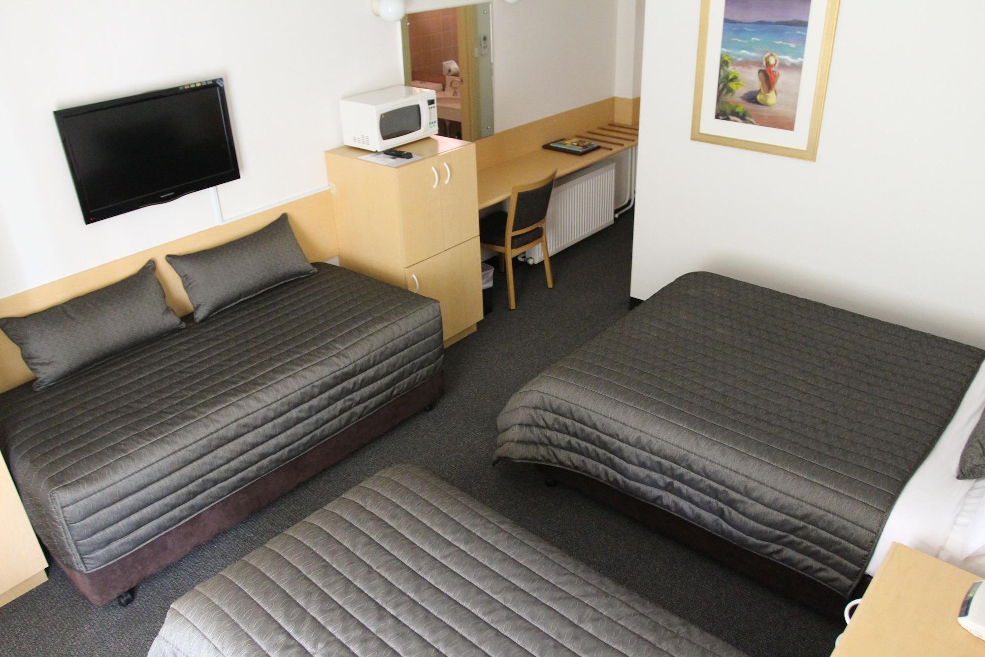 Mid City Motor Inn Queanbeyan Εξωτερικό φωτογραφία
