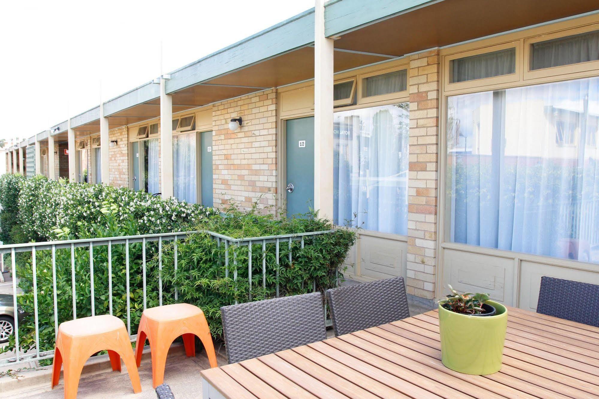 Mid City Motor Inn Queanbeyan Εξωτερικό φωτογραφία